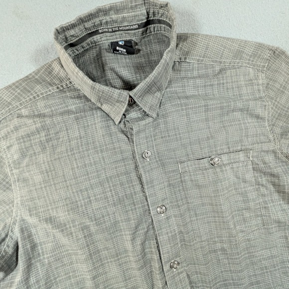 Kuhl Other - Kuhl Button Down Shirt Mens Small Grey Tapered Fit Short‎ Sleeve Grid Pattern